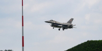 Польша подняла истребители из-за российского самолета над Балтикой - M24.Ru