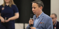 Лекцию о противодействии мошенникам провели для жителей старшего поколения на севере Москвы - Вечерняя Москва