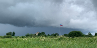 Новгородцев предупреждают о надвигающихся ливнях, грозах и сильном ветре - Газета Новгород