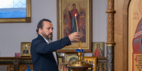 В день обретения мощей преподобного Серафима Саровского, чудотворца (1903), и Собора Курских святых, митрополит Орловский и Болховский Тихон совершил Божественную литургию в нижнем храме в честь преподобного Серафима Саровского подсобного хозяйства «Орловский Колос». 1 августа 2026 года, Орловский муниципальный округ - Орловская и Ливенская епархия