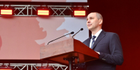 Денис Паслер вместе с жителями Екатеринбурга принял участие в мероприятиях, посвященных празднованию Дня города - Информационный портал Свердловской области