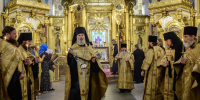 Богослужение в Неделю 8-ю по Пятидесятнице. Собора Архангела Гавриила - Псково-Печерский Монастырь