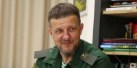 Финалист регионального кадрового конкурса «ПРОдвижение ГЕРОЕВ» Дмитрий Шарушинский поздравил омичей с Днём города - 12 канал