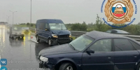 В Гвардейском районе автомобиль «Ауди» повело на мокрой трассе, в него въехал микроавтобус - Комсомольская правда
