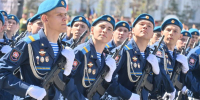 Мэр Хабаровска Сергей Кравчук обратился с приветствием к воинам-десантникам - Администрация г. Хабаровска