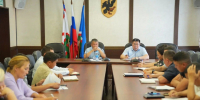 Дмитрий Садовников встретился с руководителями городских управ и пригородных администраций - ИА SakhaTime