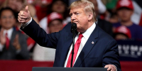 Наследный принц Саудовской Аравии попросил Трампа не бить по Ирану - ИА Общественная служба новостей