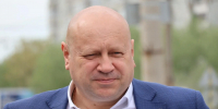 Десантник-мэр Шелест запретил купаться в омских фонтанах - СуперОмск