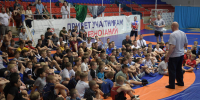 Депутат Госдумы Александр Аксёненко встретился с участниками учебно-тренировочных сборов по греко-римской борьбе - Бердск-Онлайн.Ru