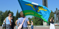 Главы Алтайского края и Барнаула поздравили жителей с днем ВДВ - Сетевое издание Толк
