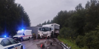 В Челябинской области сложилась фура и полностью перекрыла трассу - Агентство новостей Доступ