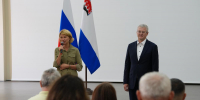 Оксана Лут и Владимир Солодов наградили передовиков агропромышленного и рыбохозяйственного комплексов Камчатки. . Фотография 1 - ИА Камчатка