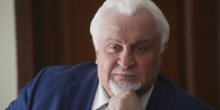 Евгений Матушкин поздравляет с праздником воинов-десантников - Областная Дума