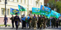 В Оренбурге отметили 96-ю годовщину ВДВ - ProOren.Ru