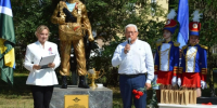 В Жирновске Волгоградской области открыли памятный знак в честь воинов ВДВ - Родной город Волгоград