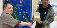 Якутяне передали жителям Командорских островов Камчатки частицу земли с родины Витуса Беринга - Якутское-Cаха ИА