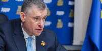 ЛДПР предложила запретить курьерам на электросамокатах ездить по тротуарам - ЛДПР