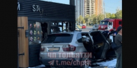 (видео) В Тольятти от огня пострадала кофейня, автомобиль сгорел полностью - TltGorod.Ru