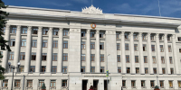 Губернатор Соколов наградил почётным знаком председателя «Знания» - Свойкировский.рф