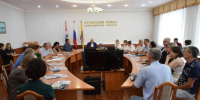 В первый понедельник августа глава района провел традиционное аппаратное совещание общим составом - Купинский район