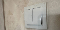 Розетки будут белыми, как снег: простой трюк возвращает пластику свежесть без замены - Prochepetsk.ru