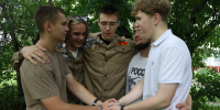 Томские студенты участвуют в трудовых проектах Российских студенческих отрядов - Департамент образования