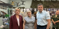 В Железногорске открыли выставку, которую приурочили к годовщине вторжения ВСУ - Единая Россия