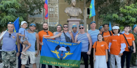 Патриотизм без границ: волонтёр ЛДПР помог в ходе митинга ко Дню ВДВ в Астрахани - ЛДПР