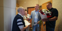 Сегодня особенный день — 95-летний юбилей отмечает Юрий Григорьевич Курочкин - Муринское городское поселение