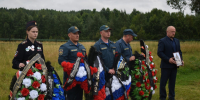 В деревне Варыш проводили в последний путь участника специальной военной операции Антона Сметанина. - Ижемский район