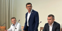 Депутат Госдумы (Единая Россия) Игорь Антропенко посетил в Омске Областную клиническую больницу – крупнейшее многопрофильное учреждение региона - Газета Омский пригород