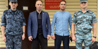 В минувшую пятницу казанский следственный изолятор № 2 посетили председатель Общественного совета при УФСИН России по Республике Татарстан (заместитель председателя ОНК РТ) Александр Даренков и член Общественного совета УФСИН России по Республике Татарстан (член ОНК РТ) Тимур Котков. - УФСИН РТ