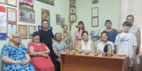 В Доме культуры станицы Старопавловской царила атмосфера тепла и дружеского единения – здесь прошли долгожданные посиделки “Песни для друзей”.. - Кировский муниципальный округ
