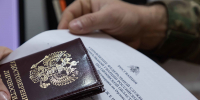 За месяц росгвардейцы приняли от граждан более 800 заявлений о предоставлении госуслуг - Росгвардия