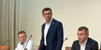 Игорь Антропенко обсудил с медиками  кадровые вопросы и развитие наставничества - Газета Правда севера