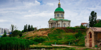 Родник у храма Сурб‑Хач в Ростове останется открытым: власти пообещали не огораживать территорию и восстановить зелёные насаждения - Ростов161
