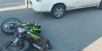️В Усть-Абакане 16-летний юноша на мотоцикле получил перелом плеча - Абакан 24