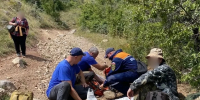 Под Алуштой мужчина сорвался, поднимаясь в горы - Комсомольская Правда