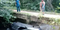 Под Кисловодском у «Замка коварства и любви» машина рухнула в реку: двое пострадавших были пьяны - Bloknot-Stavropol.Ru