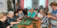 «Серебряные» волонтеры Шумерли поддержали бойцов СВО - Единая Россия