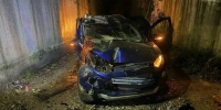 В Сочи автомобиль Ford вылетел с дороги и перевернулся, в итоге несовершеннолетняя пассажирка попала в больницу - Кубанские Новости