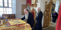 Митрополит Санкт-Петербургский и Ладожский Варсонофий и митрополит Саранский и Мордовский Зиновий посетили дом детства Патриарха Всея Руси Кирилла - Столица С
