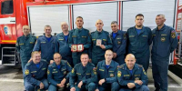 Пострадавшие от огня жители частных домов Абакана подарили пожарным иконы - Сетевое издание Среда24