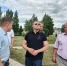 Михаил Ведерников оценил результат работ по благоустройству территории в Дедовичах - InformPskov.Ru
