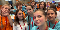 Курские школьники возвращаются с «Большой перемены» после встречи с Путиным - РИА Курск