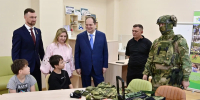 Ростислав Гольдштейн и Станислав Кочев встретились с участниками «Клуба боевых отцов» - Газета Сияние Севера