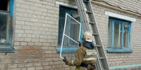 В Курской области огнеборцы оказали помощь упавшей пожилой женщине - РИА Курск