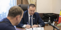 Председатель облдумы Юрий Матузов помог воронежцам в решении соцвопросов и вопросов ЖКХ - Bloknot-Voronezh.Ru