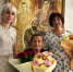 В Осетии с 90-летием поздравили библиотекаря Елену Мадзаеву, которая попала в Книгу рекордов России за свой 70-летний стаж - Ossetia.News
