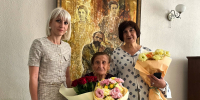 В Осетии с 90-летием поздравили библиотекаря Елену Мадзаеву, которая попала в Книгу рекордов России за свой 70-летний стаж - Ossetia.News